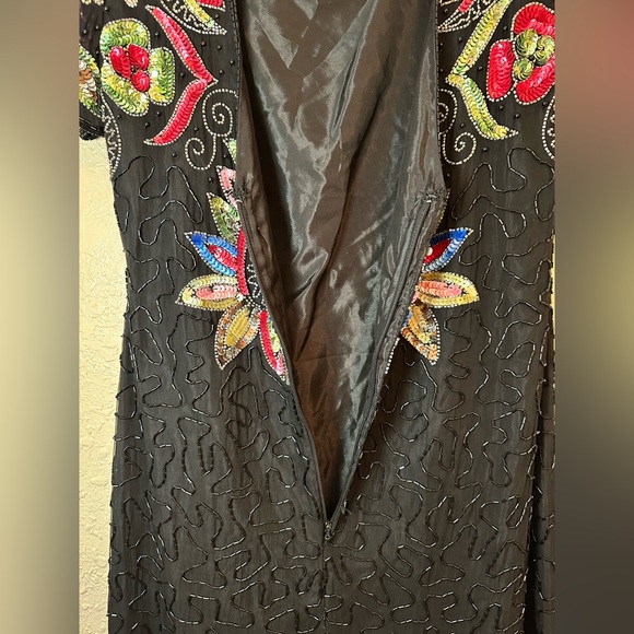 Vintage Black Beaded Sequin Cocktail Dress | Floral Art Deco Embellished Sheath - Picture 15 of 16